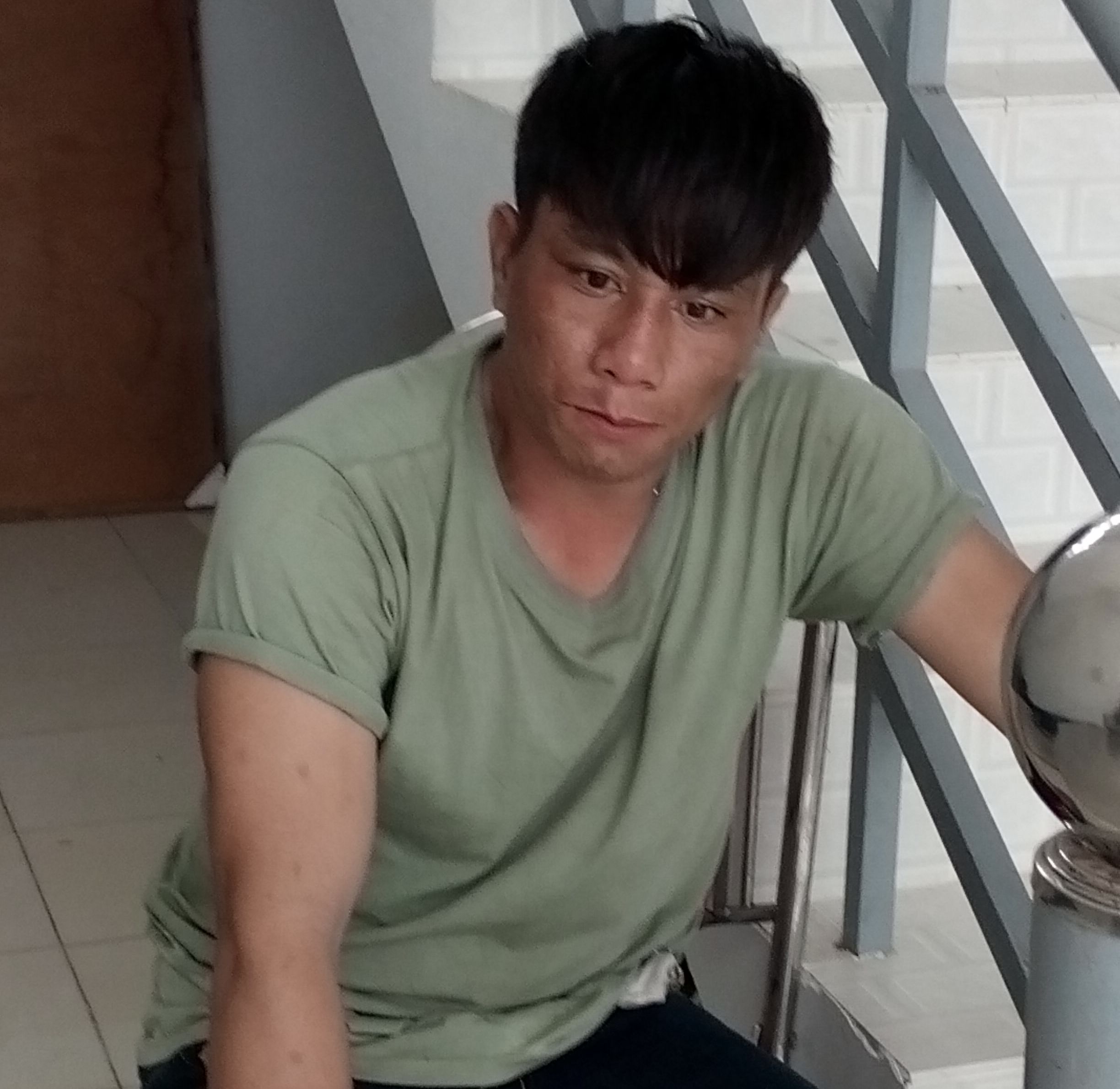 Người dân bắt kẻ cướp hụt 200 triệu đồng của phụ nữ - Ảnh 1.