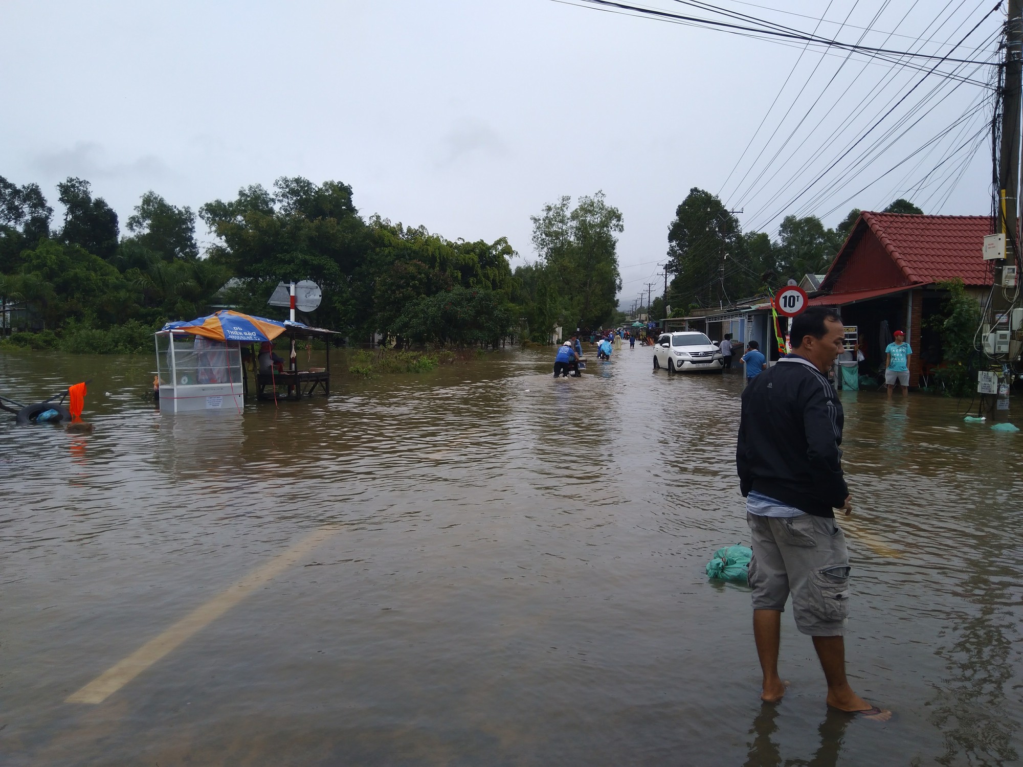 Phú Quốc tìm nhà đầu tư thu gom, xử lý rác và nước thải
