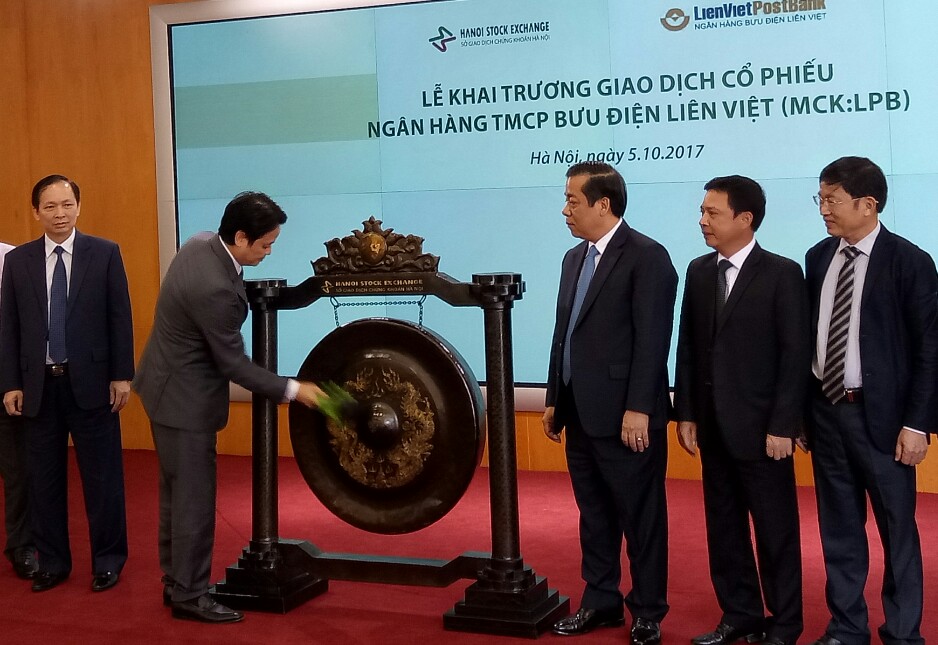 Chứng kho&aacute;n LienVietPostBank ch&agrave;o s&agrave;n UpCOM - Ảnh 1.