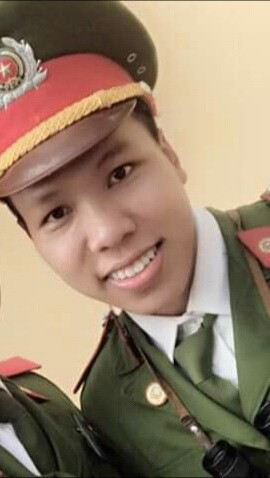 Tung lực lượng truy t&igrave;m chiến sỹ c&ocirc;ng an nghi bị bắt c&oacute;c, tống tiền - Ảnh 1.