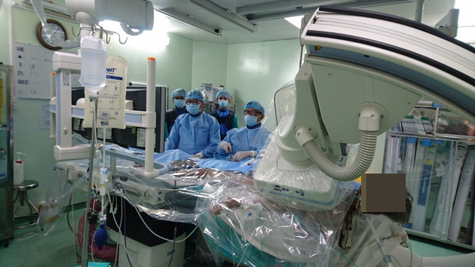 Cứu sống bệnh nhân tim mạch gặp trường hợp đặc biệt khó trị