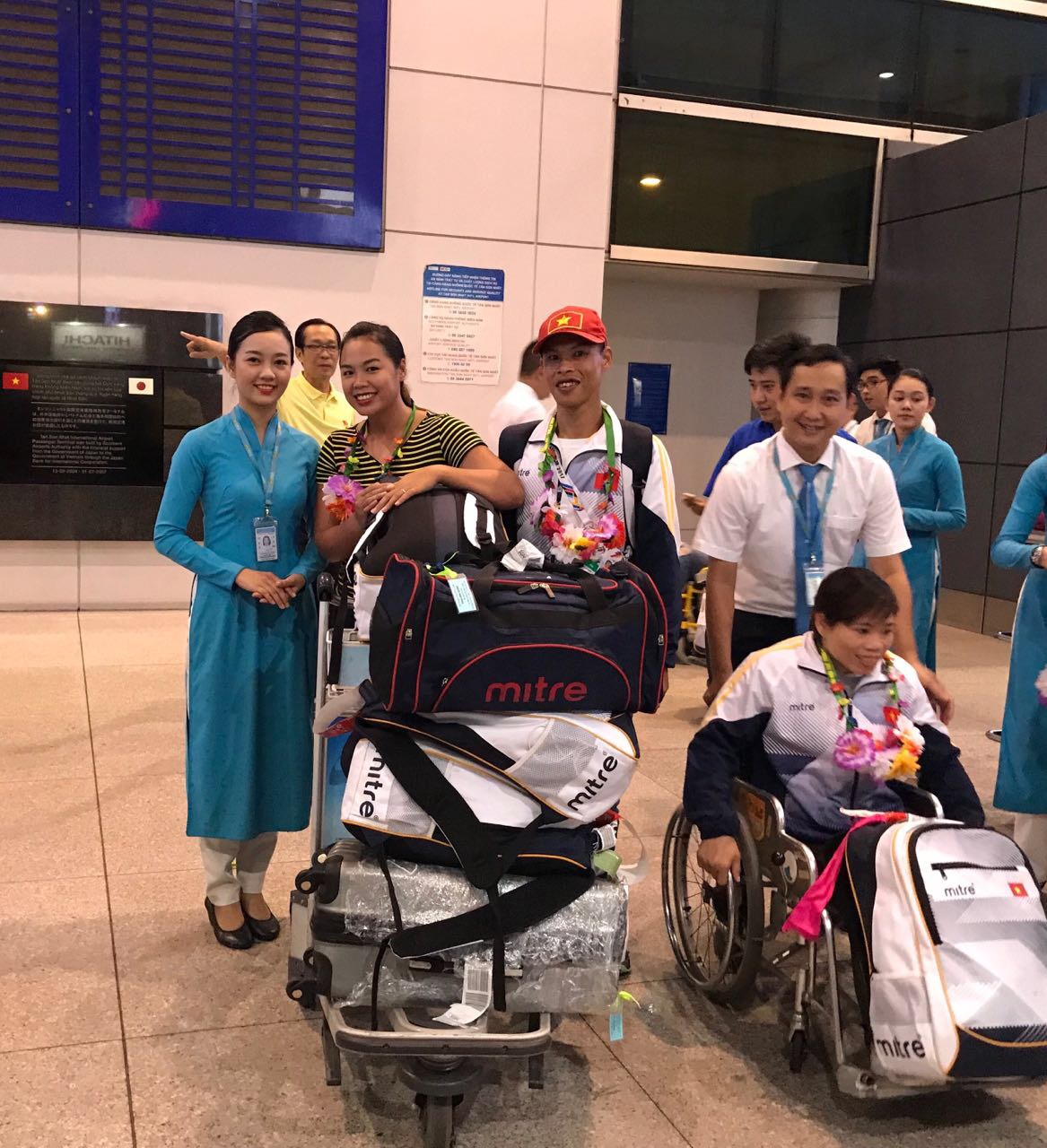 Vietnam Airlines kể chuyện phục vụ Đo&agrave;n Thể thao Việt Nam tham dự ASEAN Para Games - Ảnh 4.
