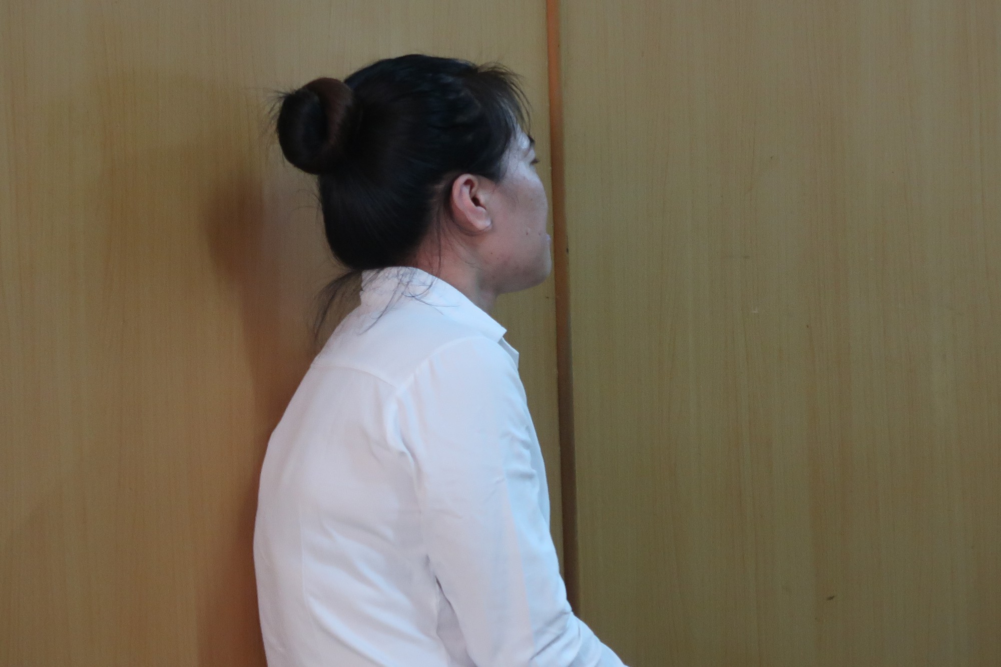Quý ông đòi mua dâm, chủ quán cà phê đi tù