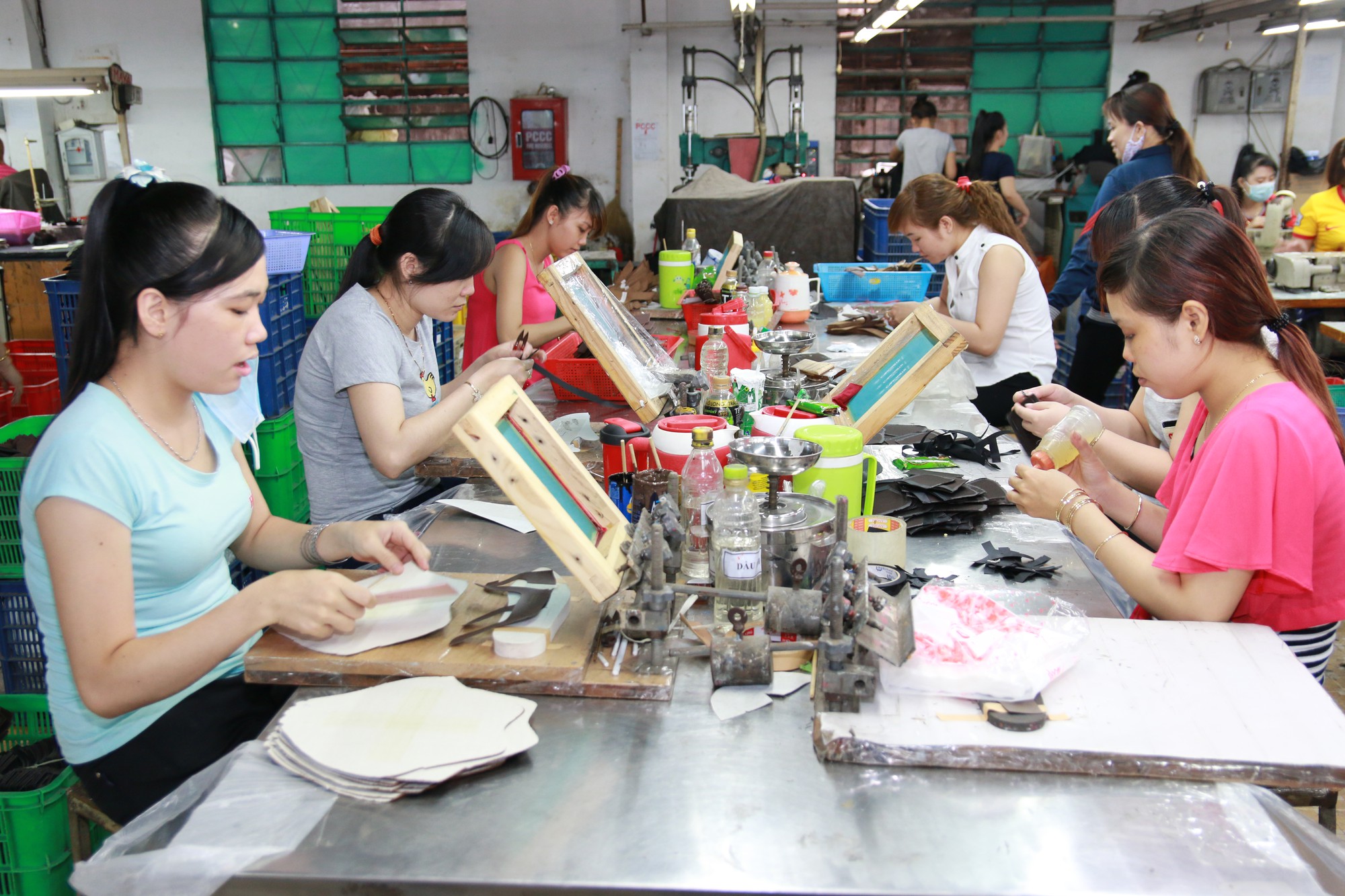237.000 người người có trình độ đại học trở lên thất nghiệp - Ảnh 2.