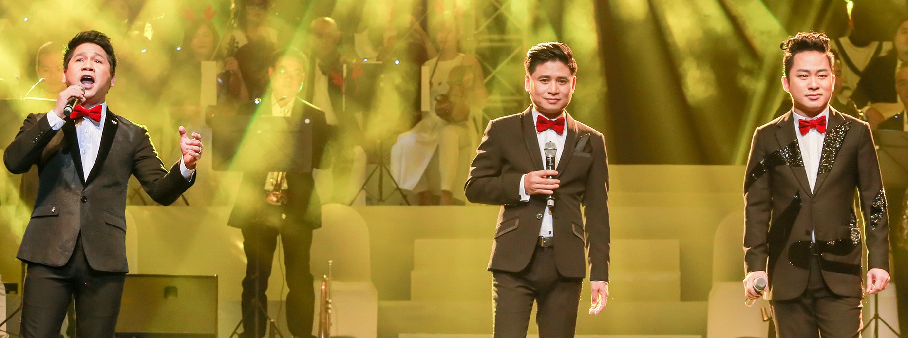 Khi âm nhạc đẹp cất lên