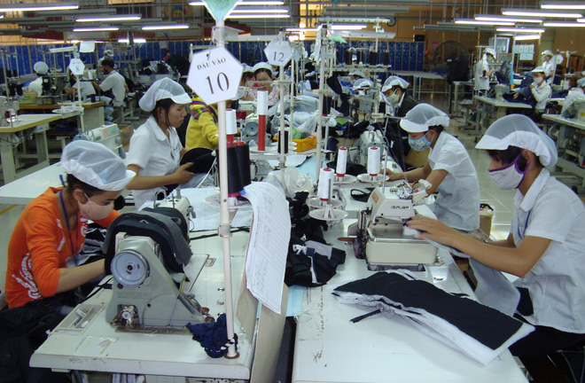 Giảm lương hưu của lao động nữ: Công bằng ở đâu? - Ảnh 2.