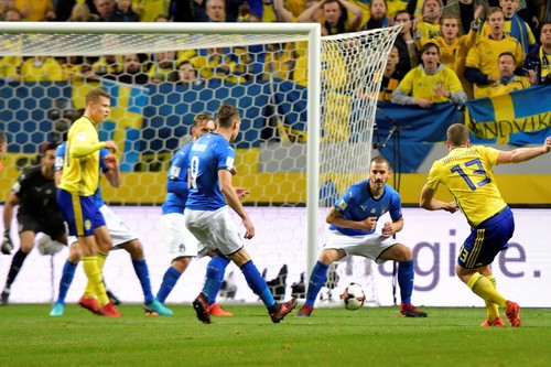 Thua Thụy Điển 0-1, Ý sắp văng khỏi World Cup