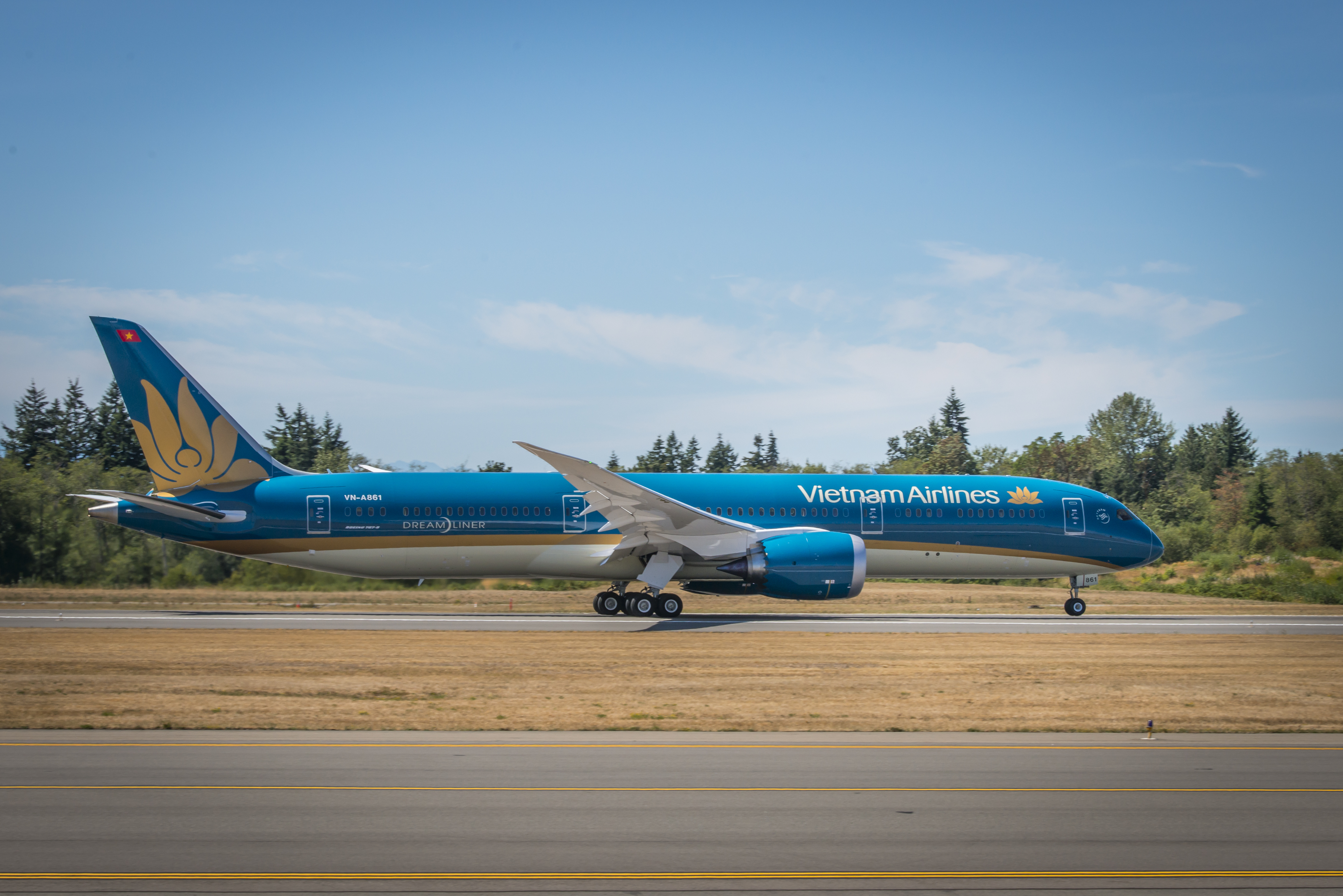 Mức độ tin cậy cất cánh A350 và Boeing 787 của Vietnam Airlines đứng top đầu thế giới