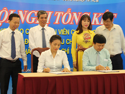 Tuyên truyền về bữa ăn an toàn cho công nhân
