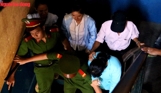 Đại n&aacute;o ph&aacute;p đ&igrave;nh, ngồi t&ugrave; như chơi! - Ảnh 1.