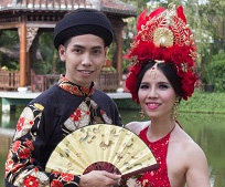 Nàng Giáng Hương "giáng trần"