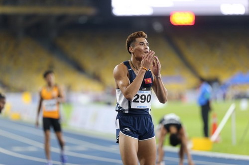 SEA Games ng&agrave;y 22-8: L&ecirc; T&uacute; Chinh trở th&agrave;nh t&acirc;n nữ ho&agrave;ng tốc độ - Ảnh 6.