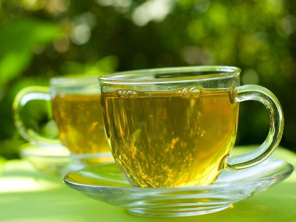 Cẩn thận khi sử dụng quá nhiều trà xanh