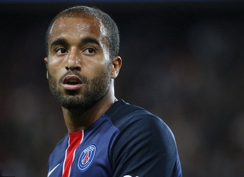 Lucas Moura: Phải cột Messi lại mới giữ nổi chân anh ta