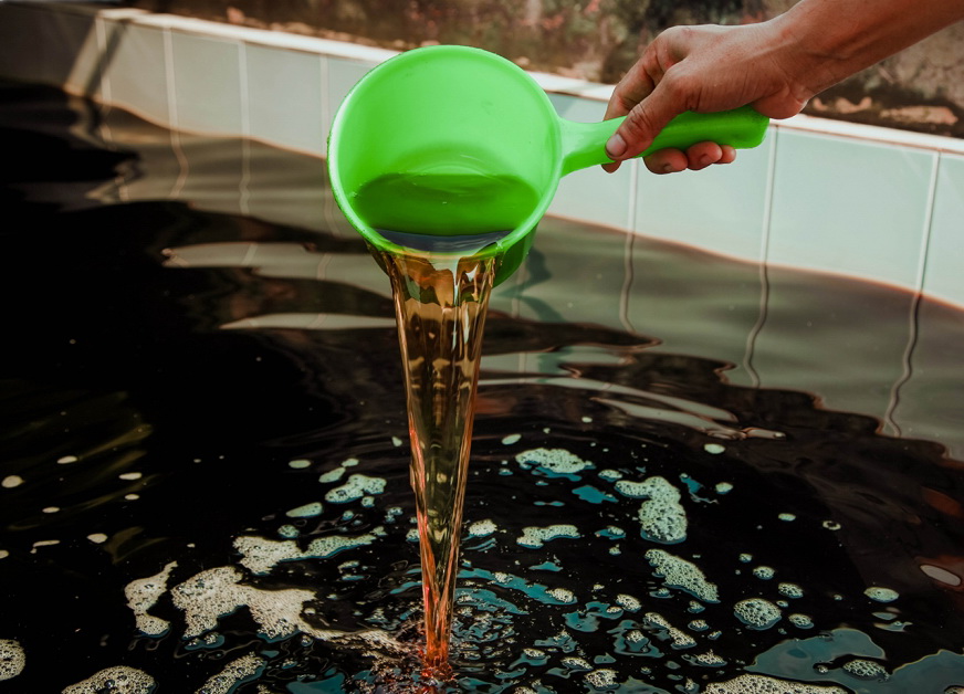 Cười ra nước mắt
