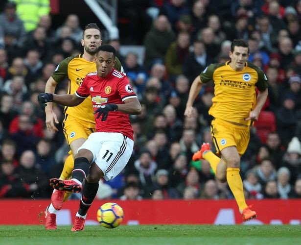 Real Madrid g&acirc;y sốc với Martial - Ảnh 1.