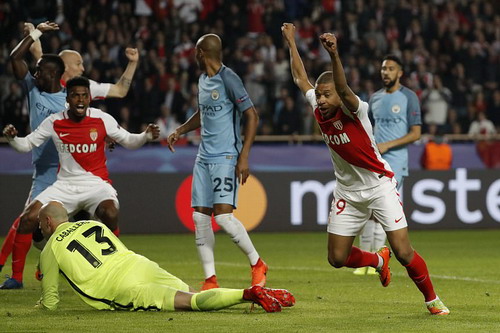 Sao trẻ Mbappe chê Mourinho, quay lưng làng cầu Anh