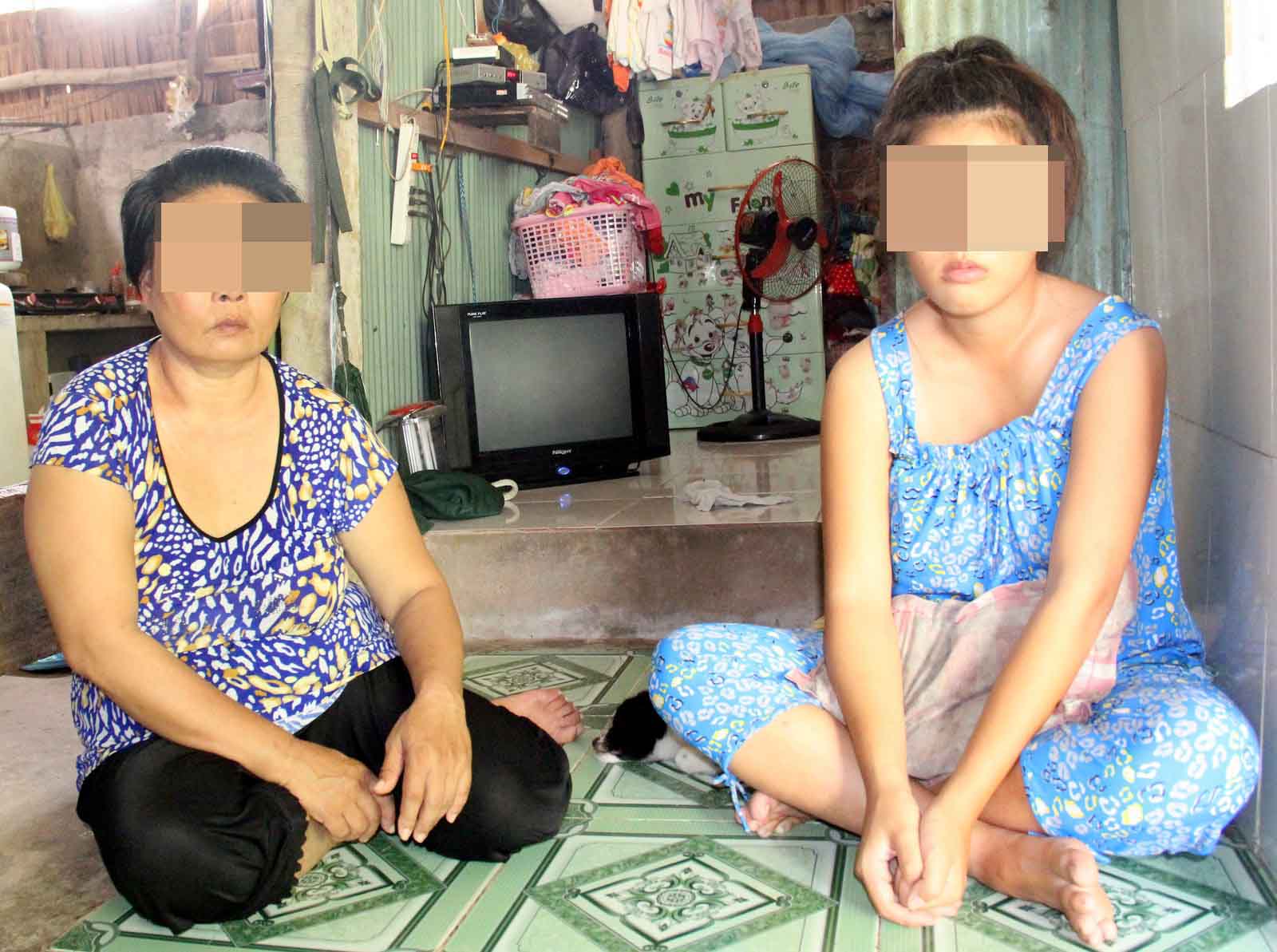Công an vào cuộc vụ bé gái lớp 9 sinh con