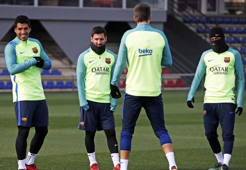 Messi luôn giữ được hòa khí với đồng đội ở Barcelona