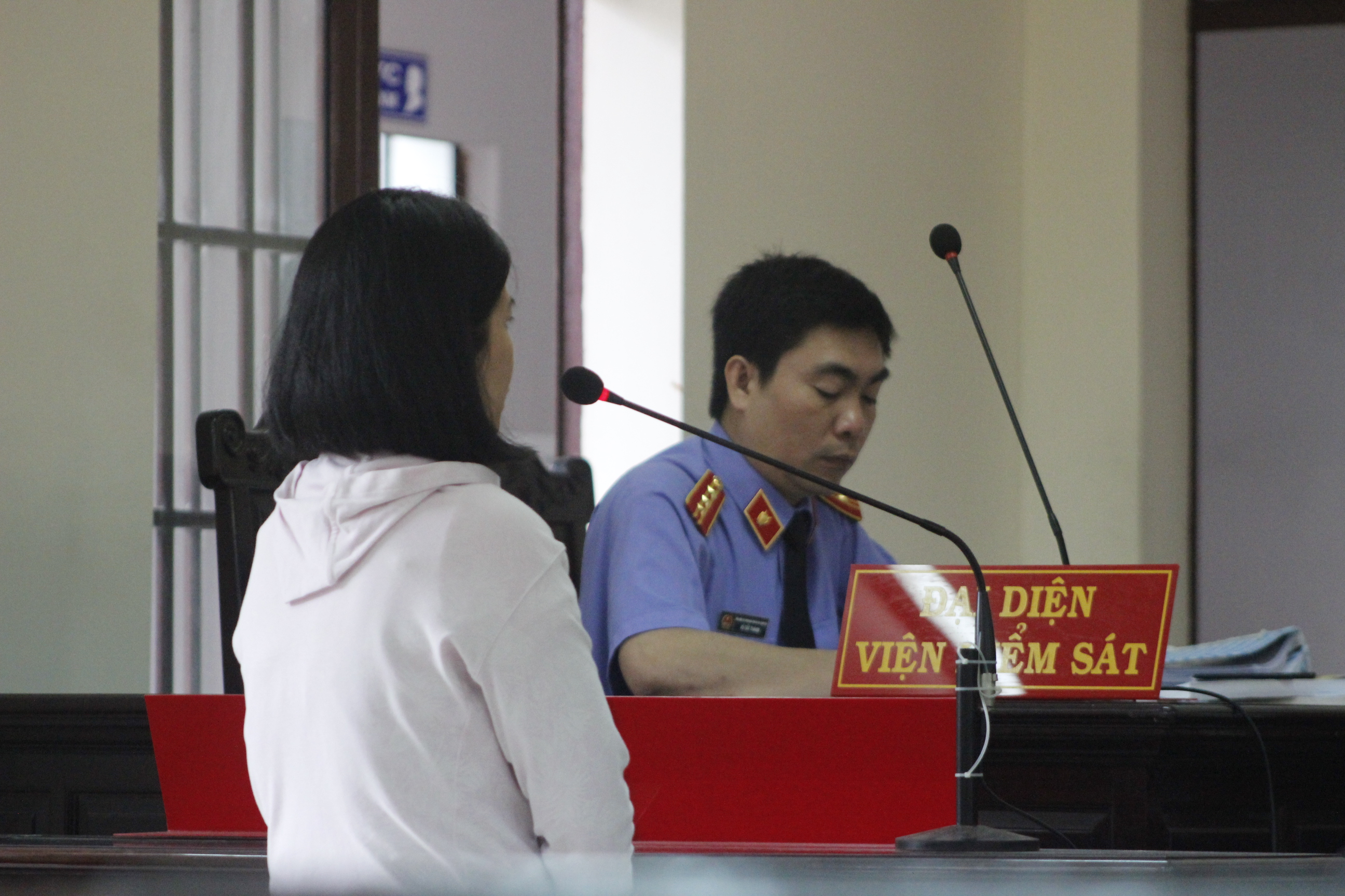 Nhiều nghi ngờ nhưng nữ giám đốc tàn độc vẫn thoát tội