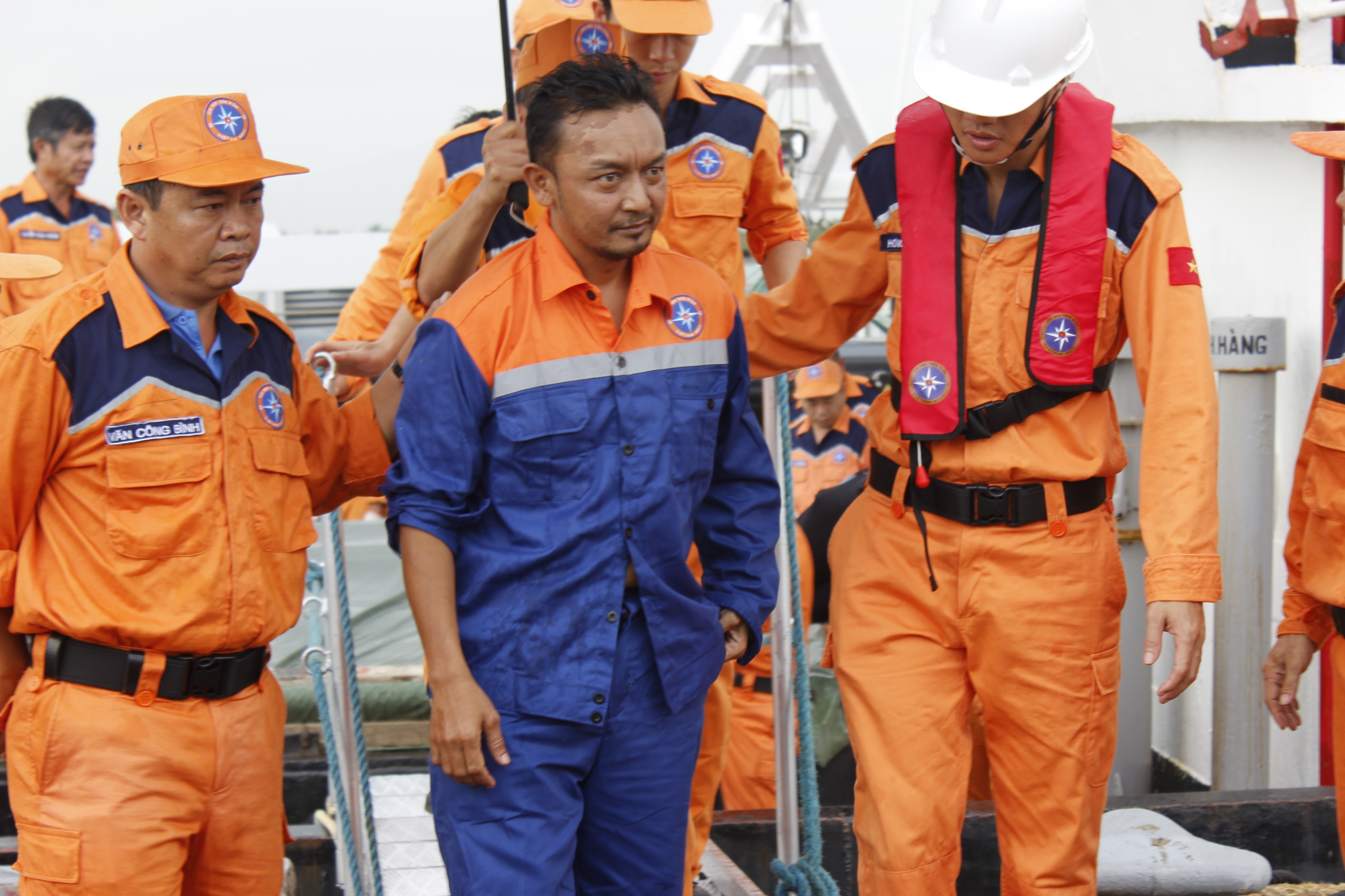 Malaysia nhờ Việt Nam cứu hộ thuyền viên bị rơi xuống biển