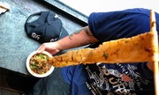 Bát mì nhai mỏi miệng không hết