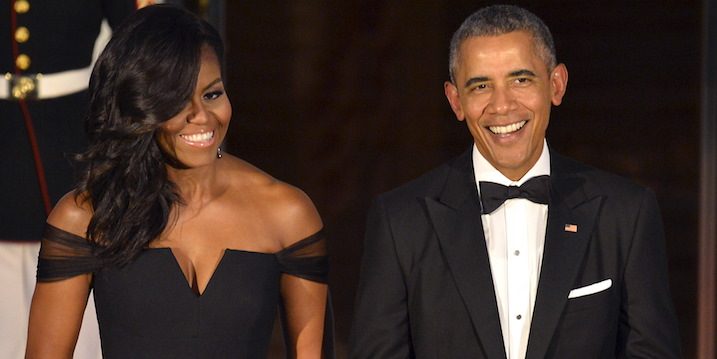 Ông Obama "mặc một bộ vest suốt 8 năm"
