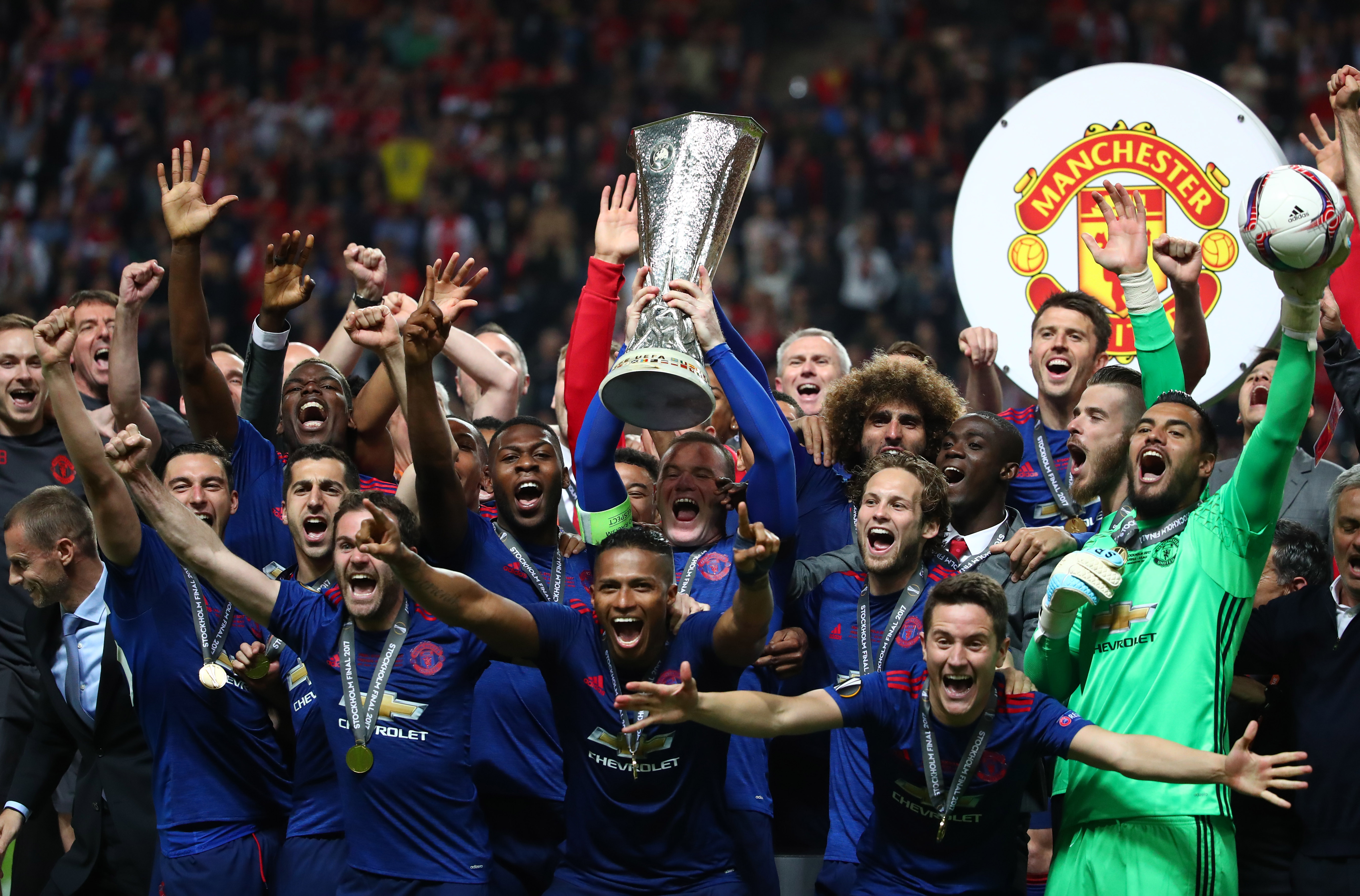 Pogba, Mkhitaryan tỏa sáng, M.U đăng quang Europa League