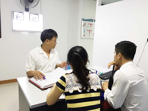 Vô sinh gia tăng do lối sống, thực phẩm