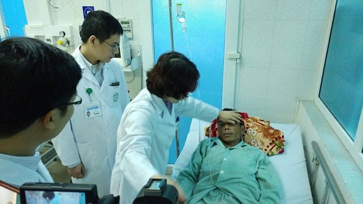Phân biệt rượu độc - rượu thường: Không thể!