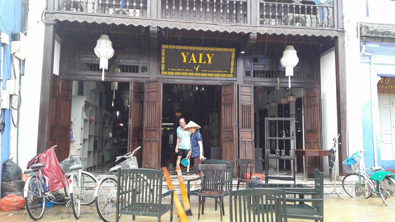 Hội An: Nước lũ rút dần nhưng vẫn trên báo động 3 là 0,66m - Ảnh 4.