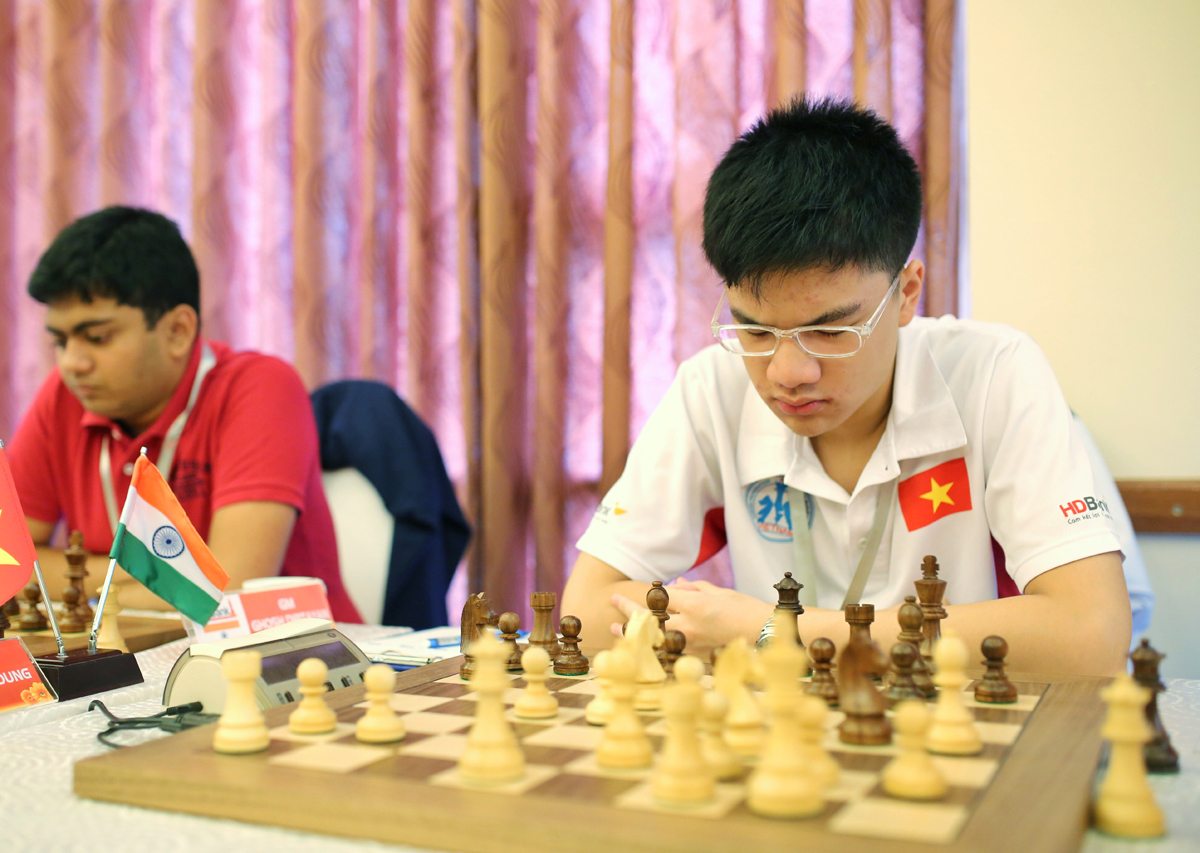 Anh Khôi tiến mạnh mẽ