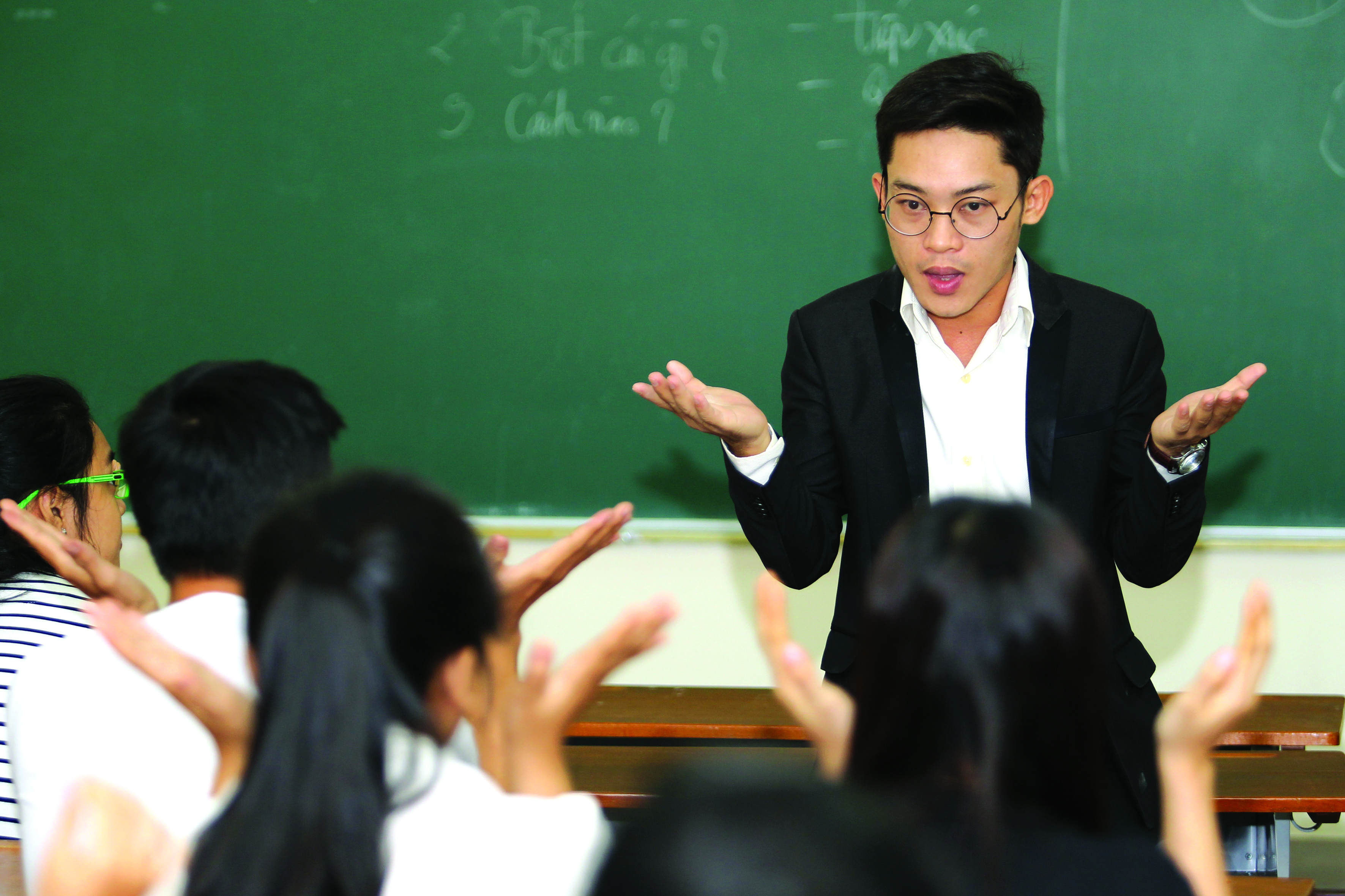 Nguyễn Ngọc Duy: Cười mà sống