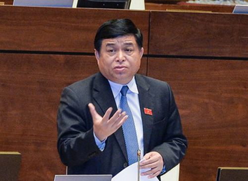 Bộ trưởng KH-ĐT Nguyễn Chí Dũng lần đầu trả lời chất vấn trực tiếp