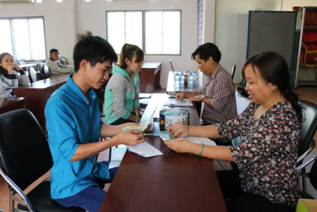 636 công nhân Công ty Sae Hwa Vina đã nhận lương