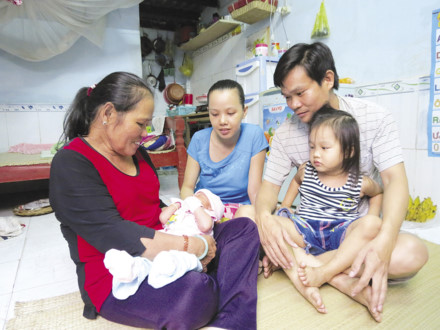 Lương tối thiểu vẫn “rượt theo" mức sống tối thiểu