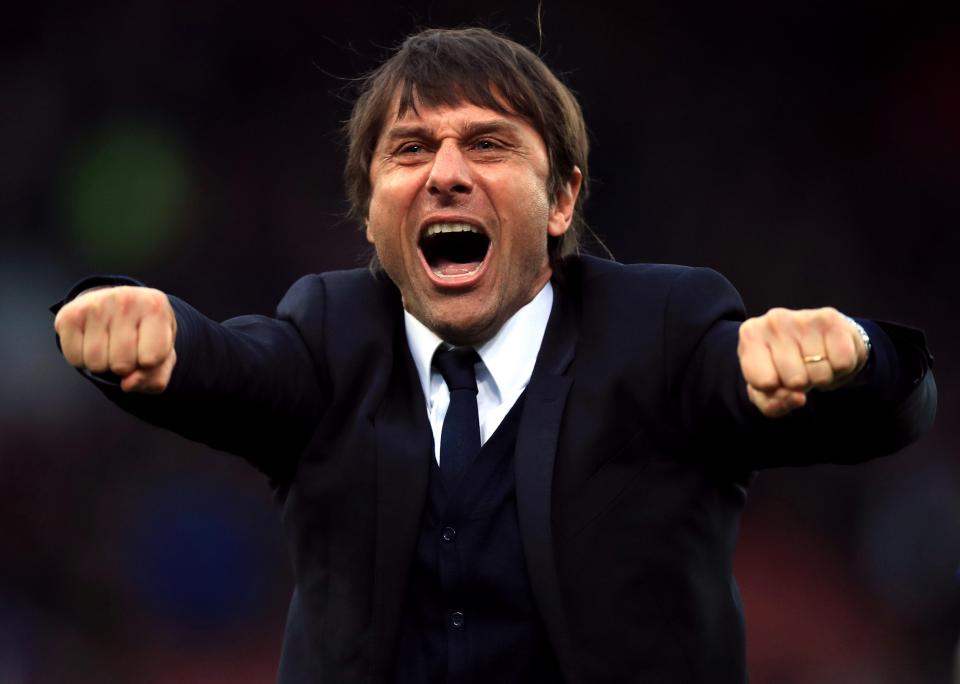 Chelsea sẵn sàng chi 100 triệu bảng mua 2 hậu vệ Juventus