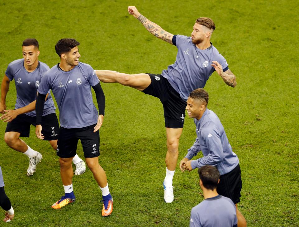 Sao Real, Juve sẵn s&agrave;ng trước giờ G - Ảnh 5.