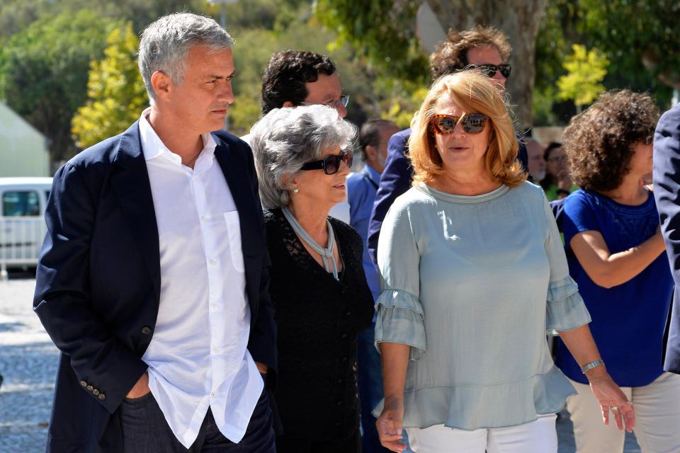 C&oacute; một con đường mang t&ecirc;n Mourinho - Ảnh 5.