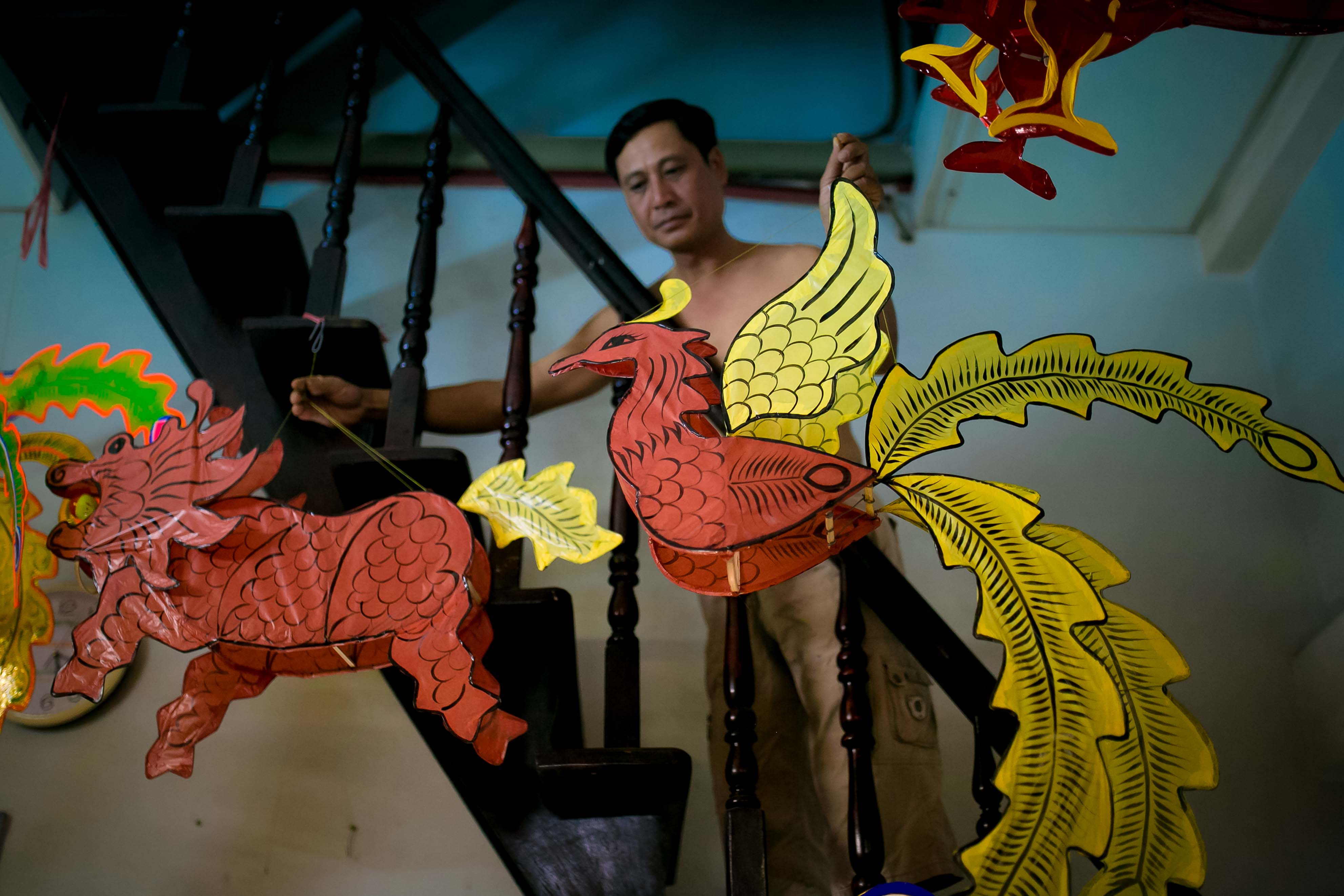 Làng lồng đèn giấy kiếng hồi sinh giữa Sài Gòn