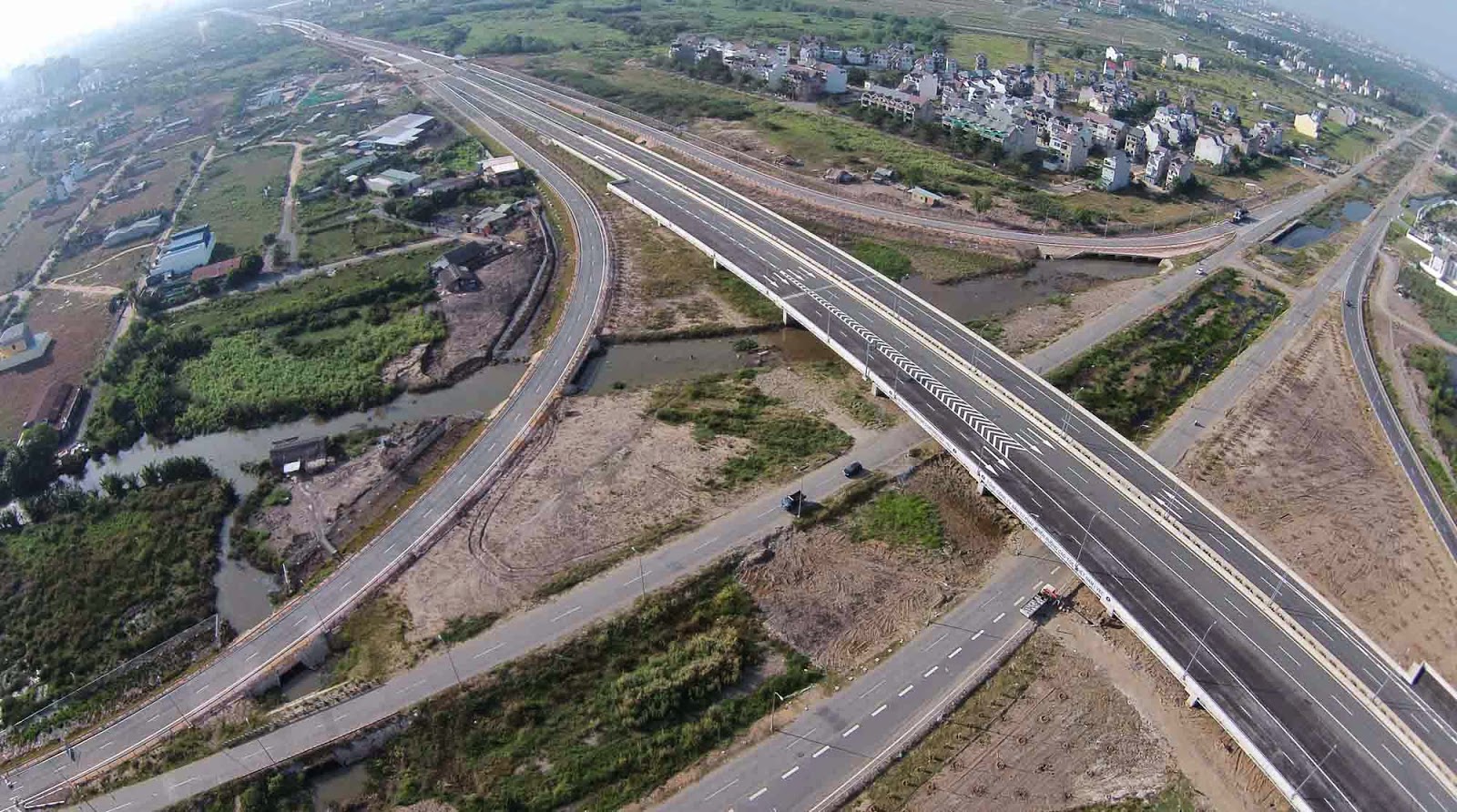 Nhóm đại gia Sài Gòn lập quỹ trăm tỉ săn đất vùng ven