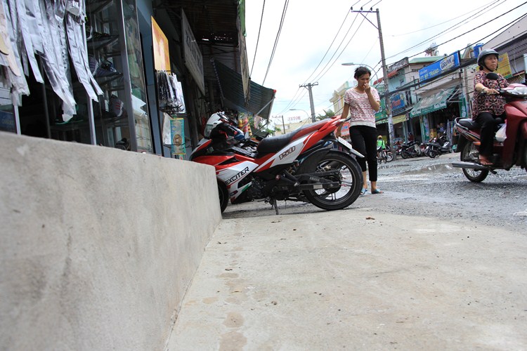 Quốc lộ 13 cũ đ&atilde; l&agrave;... ao l&agrave;ng! - Ảnh 6.