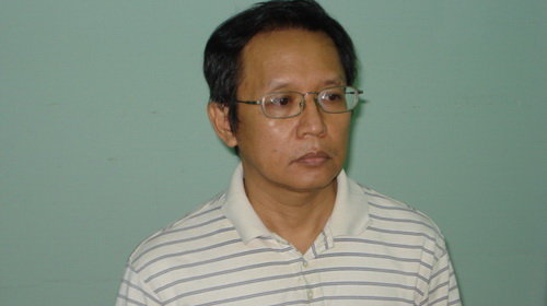 Trục xuất ông Phạm Minh Hoàng