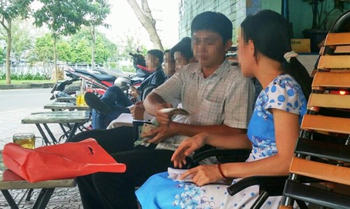 Hét giá đổi tiền lẻ dịp Tết