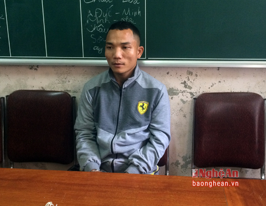 Say rượu, cướp bông tai rồi hiếp dâm phụ nữ