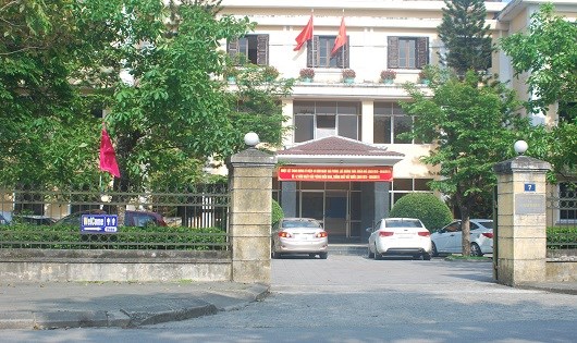Sở Kế hoạch và Đầu tư tỉnh Thừa Thiên Huế là một trong những đơn vị tiên phong trong việc gắn biển vệ sinh miễn phí
