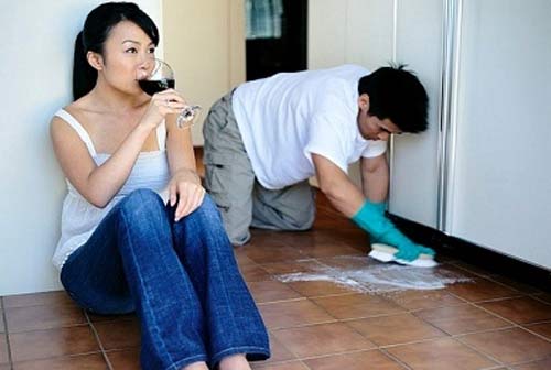 Bẽ mặt khi cưới phải vợ lười
