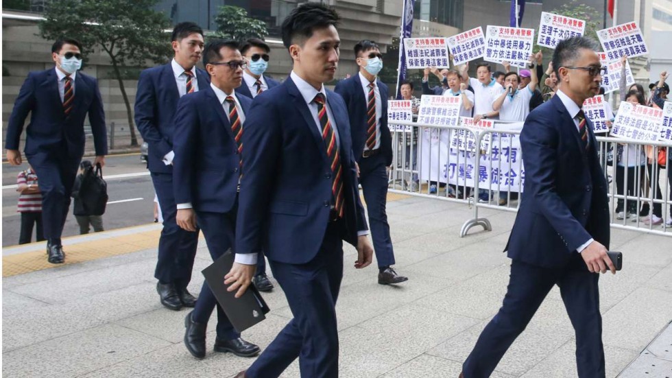 Con Tướng Trung Quốc đòi đánh thẩm phán Hồng Kông