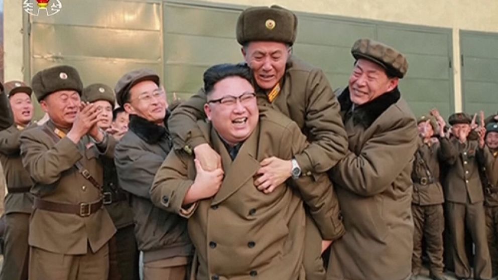 Ai dám ngồi trên lưng ông Kim Jong-un?