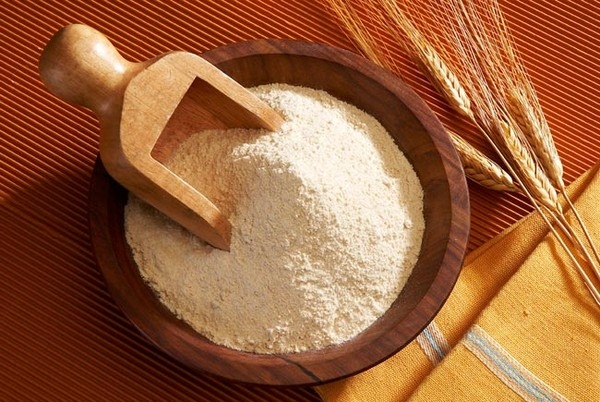 
C&ocirc;ng thức tẩy tế b&agrave;o chết, l&agrave;m trắng da bằng bột m&igrave;.

